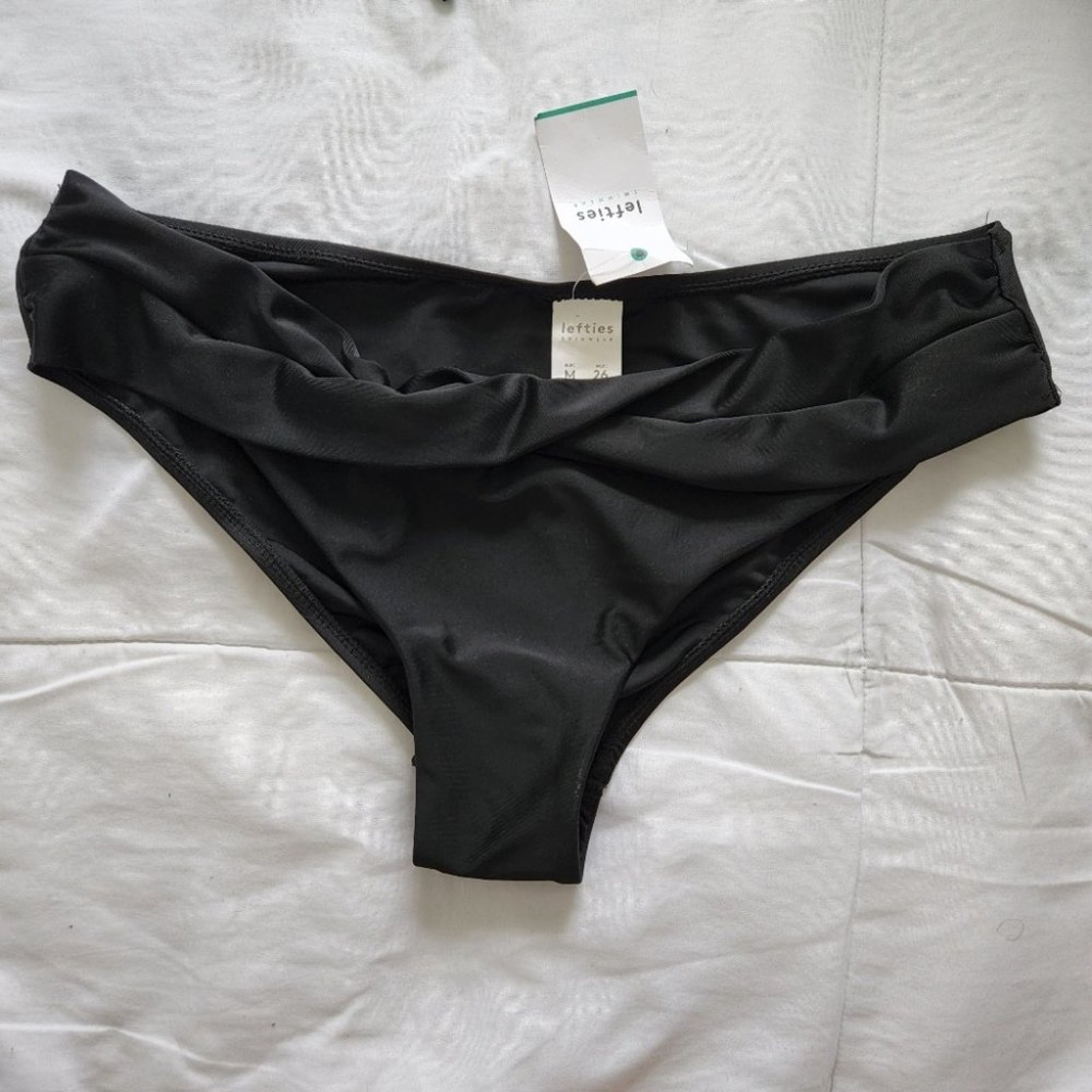 Lefties Nwt Tropical Floral Bandeau Top Black Bikini Bottom M — image 5 of 6